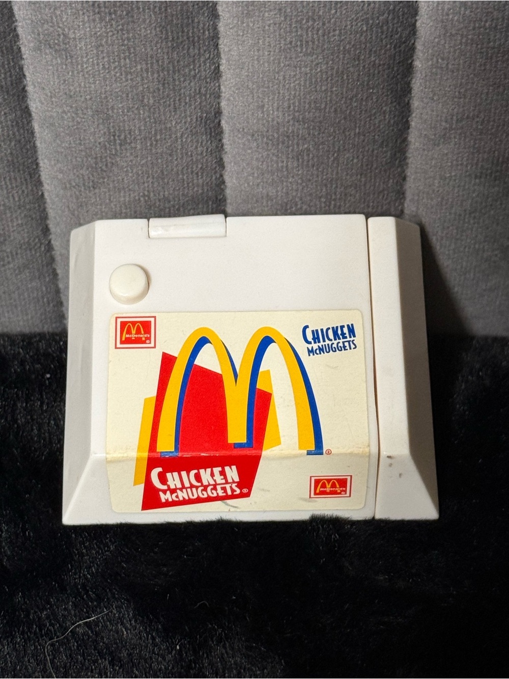 💖4/$25- Vintage 1999 McDonald’s Chicken McNuggets Happy Meal Toy